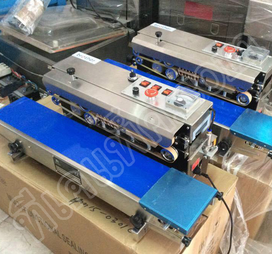 เครื่องซีลและเติมลมไนโตรเจน รุ่น SF-150W โครงสร้างสแตนเลสอย่างดี